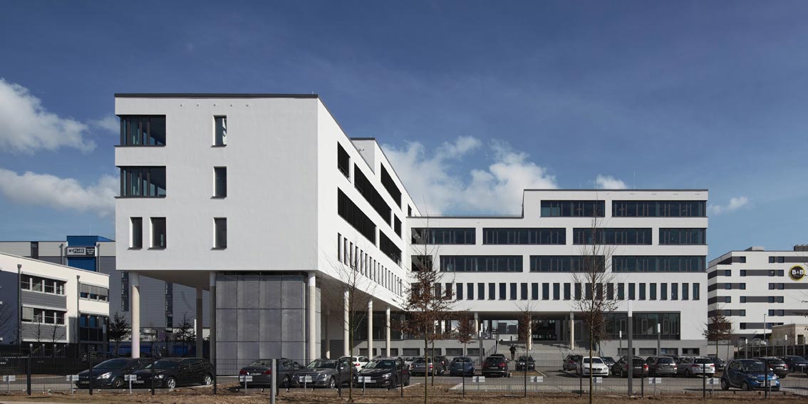 Bürogebäude am Kulturpark. Wiesbaden